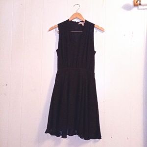 Love 21 flowy sleeveless dress